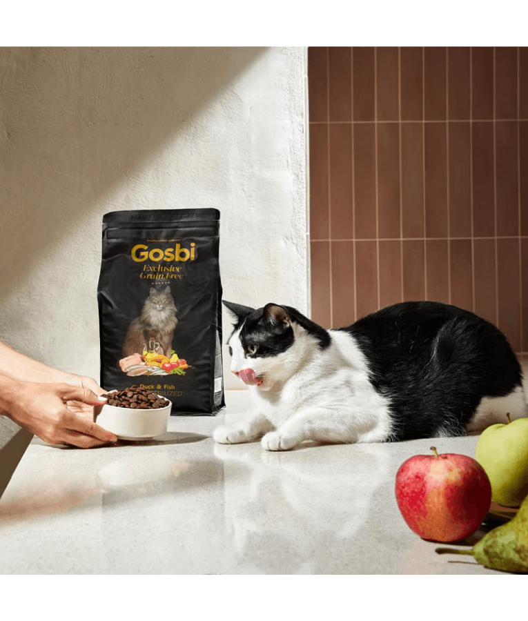 Gosbi - Exclusive, Duck and Fish Sterilized Adult Dry Cat Food, Grain-Free Formula - 400g, 2kg
