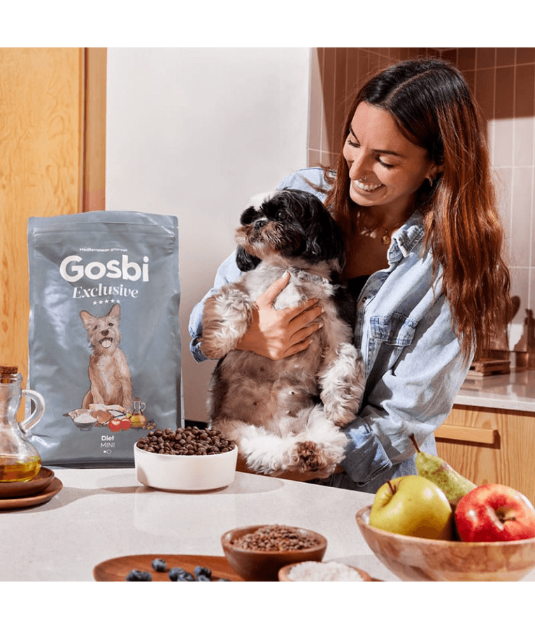 Gosbi - Exclusive, Hypoallergenic Diet Chicken Adult Dry Dog Food For Mini and Small Breeds 2kg